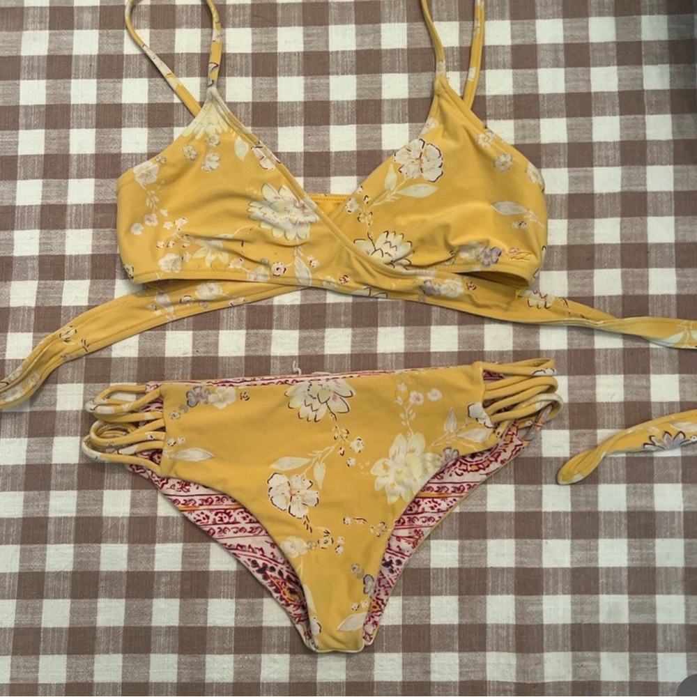 Billabong bikini set